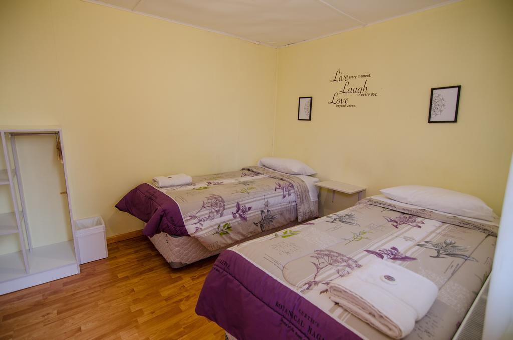 Smile Patagonia (Adults Only) Hotel Puerto Natales Buitenkant foto